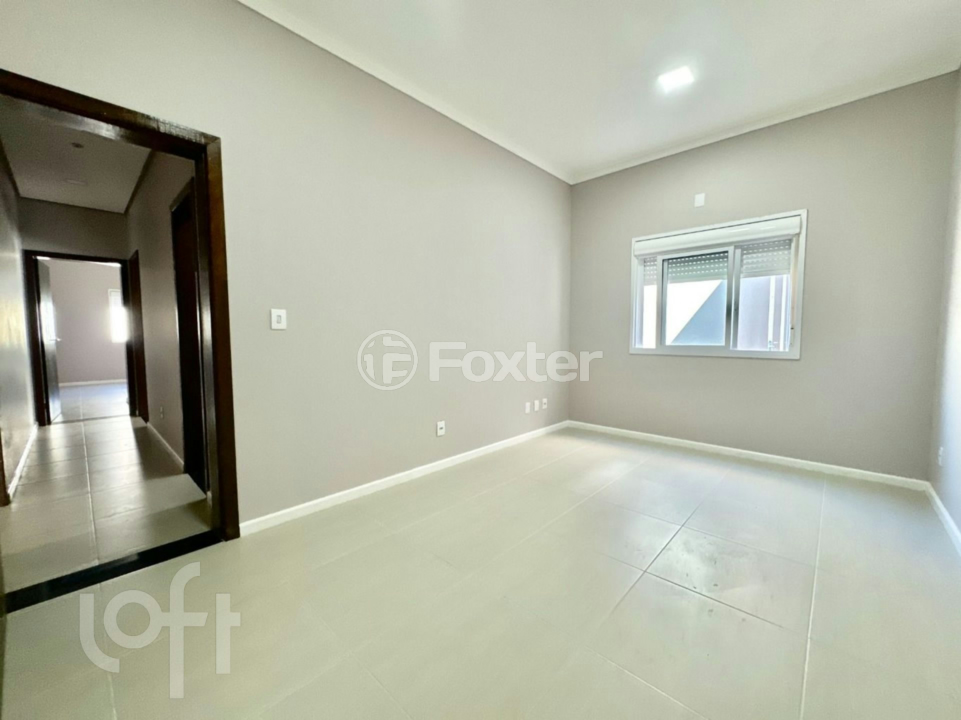 Casa à venda com 5 quartos, 164m² - Foto 12