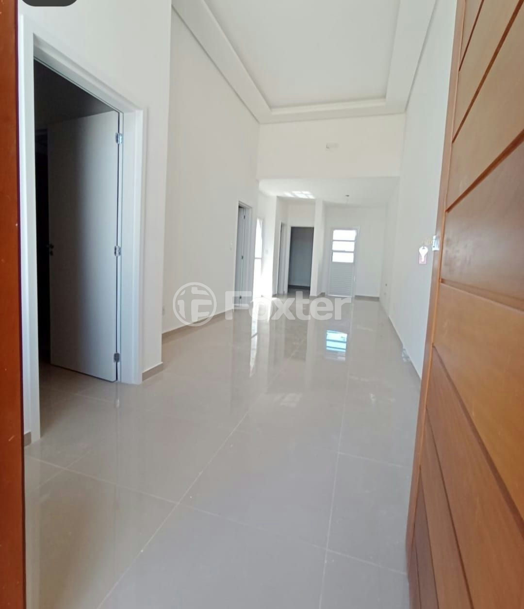 Casa à venda com 3 quartos, 70m² - Foto 4