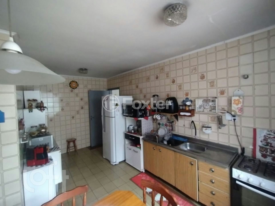 Casa à venda com 5 quartos, 231m² - Foto 9