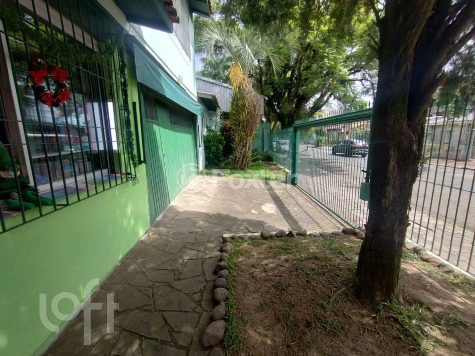 Casa à venda com 5 quartos, 231m² - Foto 17
