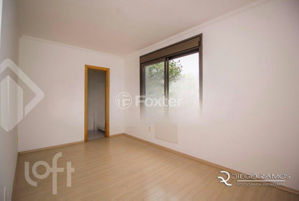 Apartamento à venda com 3 quartos, 94m² - Foto 4