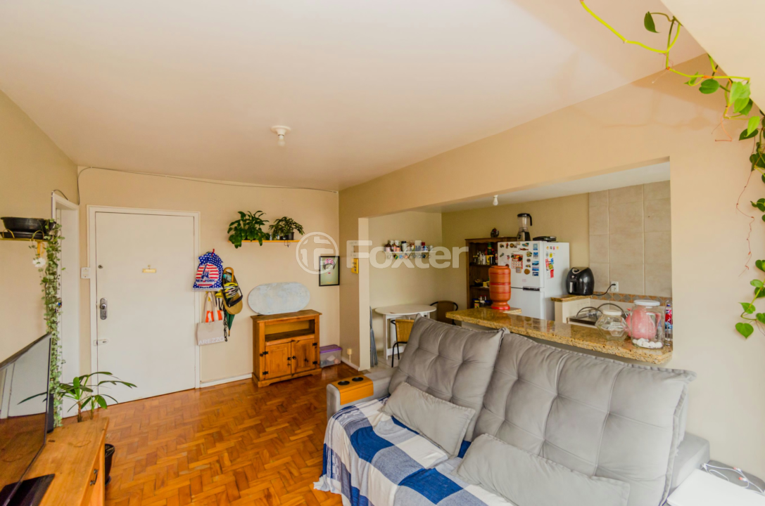 Apartamento à venda com 2 quartos, 78m² - Foto 4