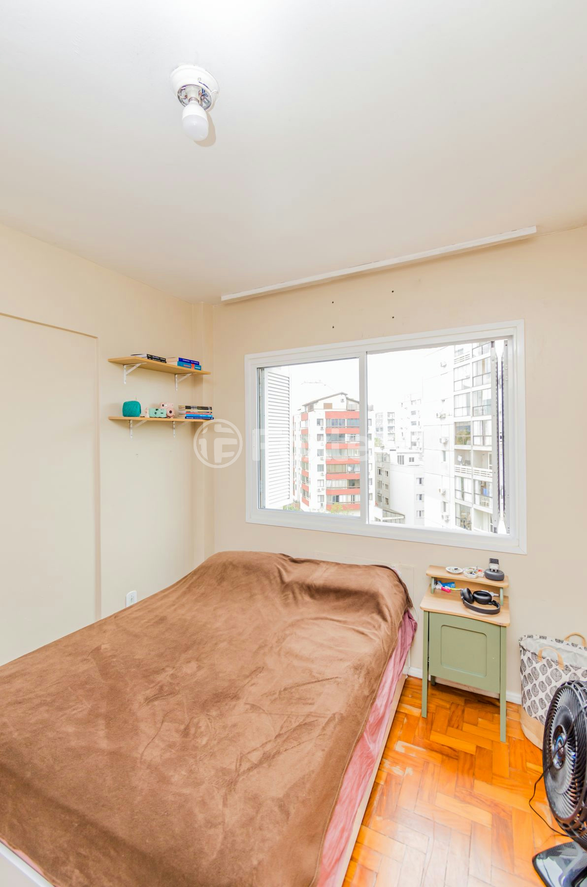 Apartamento à venda com 2 quartos, 78m² - Foto 6