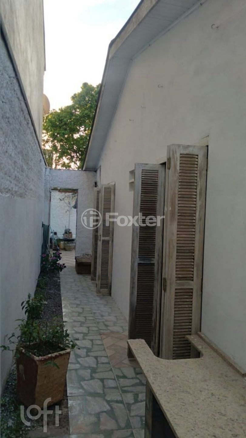 Casa à venda com 4 quartos, 120m² - Foto 4