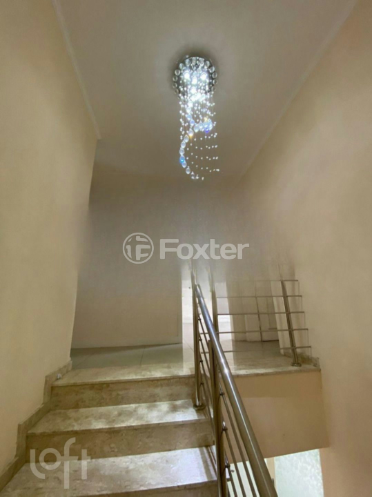 Casa à venda com 4 quartos, 265m² - Foto 18