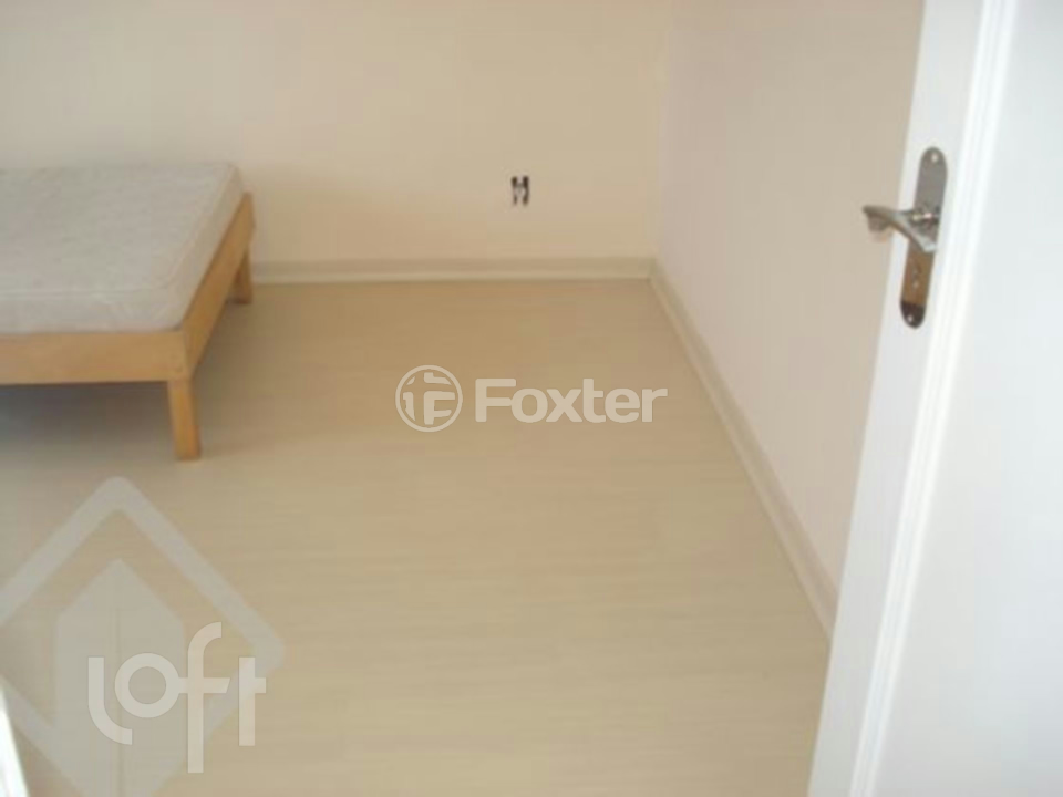 Casa à venda com 4 quartos, 265m² - Foto 30
