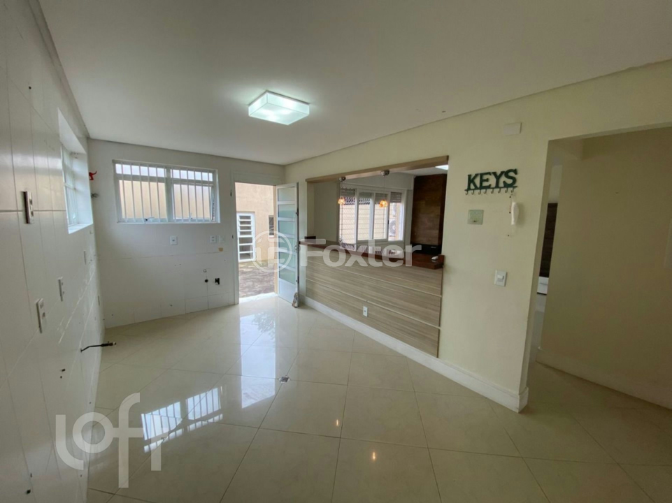 Casa à venda com 4 quartos, 265m² - Foto 6