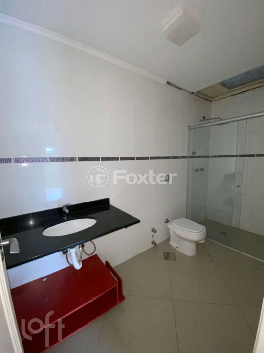 Casa à venda com 4 quartos, 265m² - Foto 17