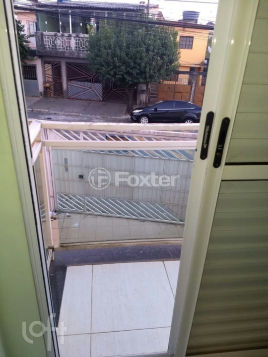 Casa à venda com 2 quartos, 70m² - Foto 5