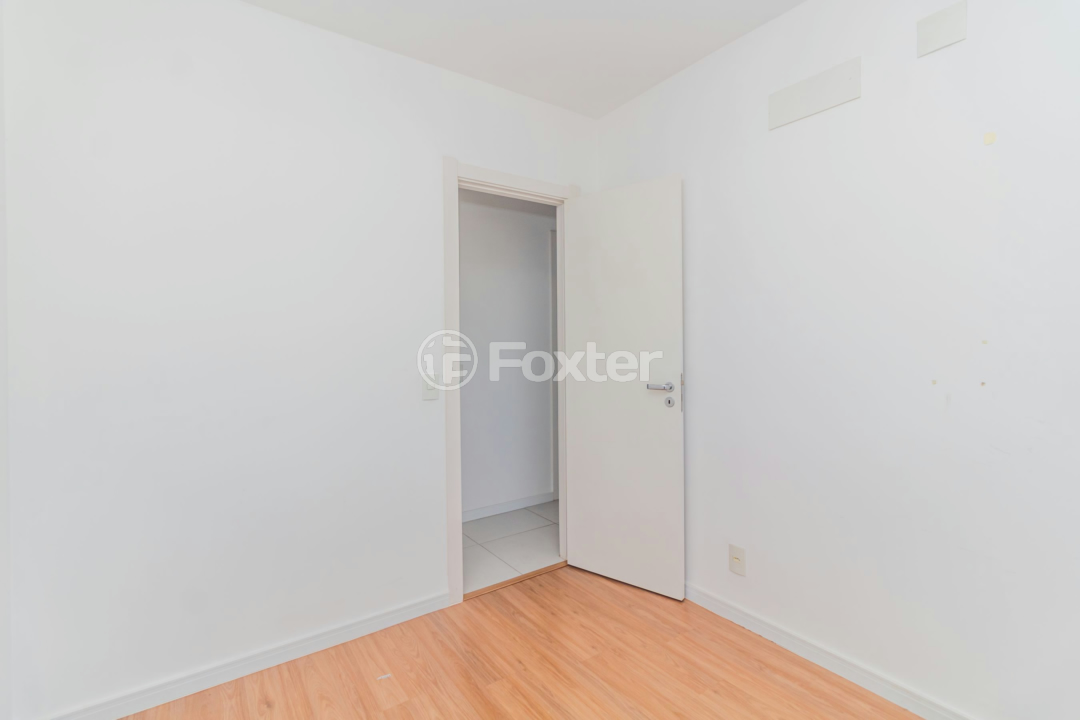 Apartamento à venda com 3 quartos, 75m² - Foto 10