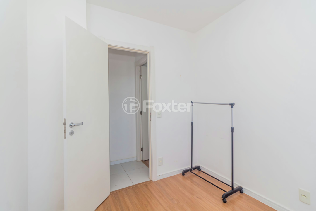 Apartamento à venda com 3 quartos, 75m² - Foto 15
