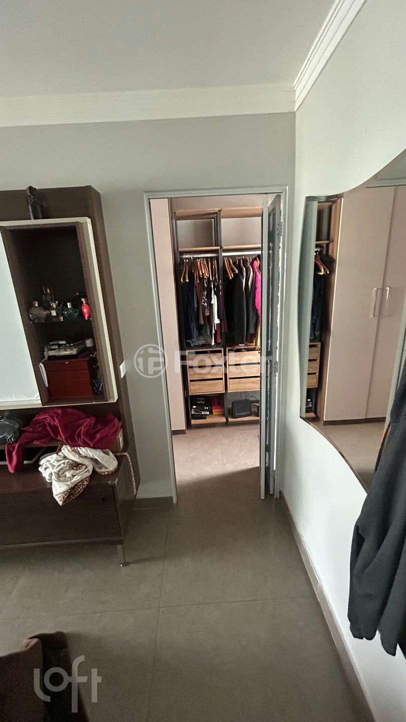 Casa à venda com 4 quartos, 280m² - Foto 1