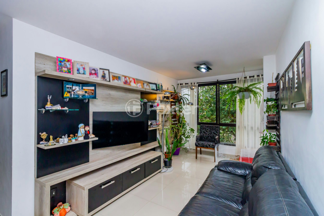 Apartamento à venda com 3 quartos, 84m² - Foto 1