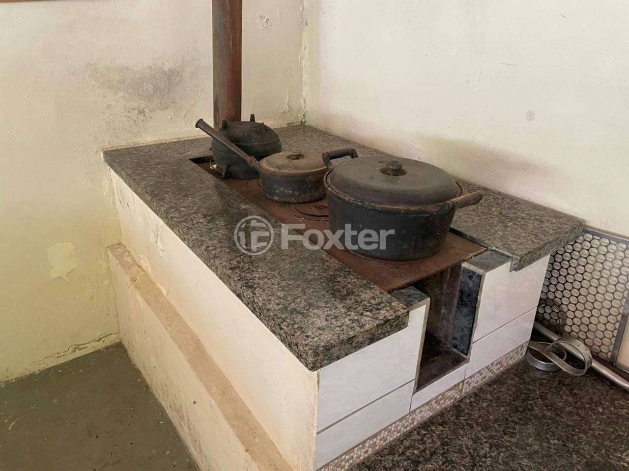 Chácara à venda com 9 quartos, 900m² - Foto 12