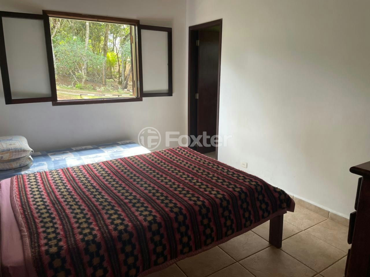 Chácara à venda com 9 quartos, 900m² - Foto 18