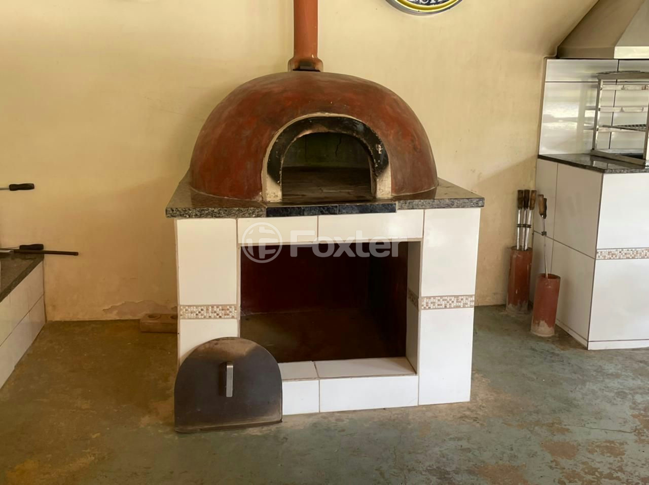 Chácara à venda com 9 quartos, 900m² - Foto 6