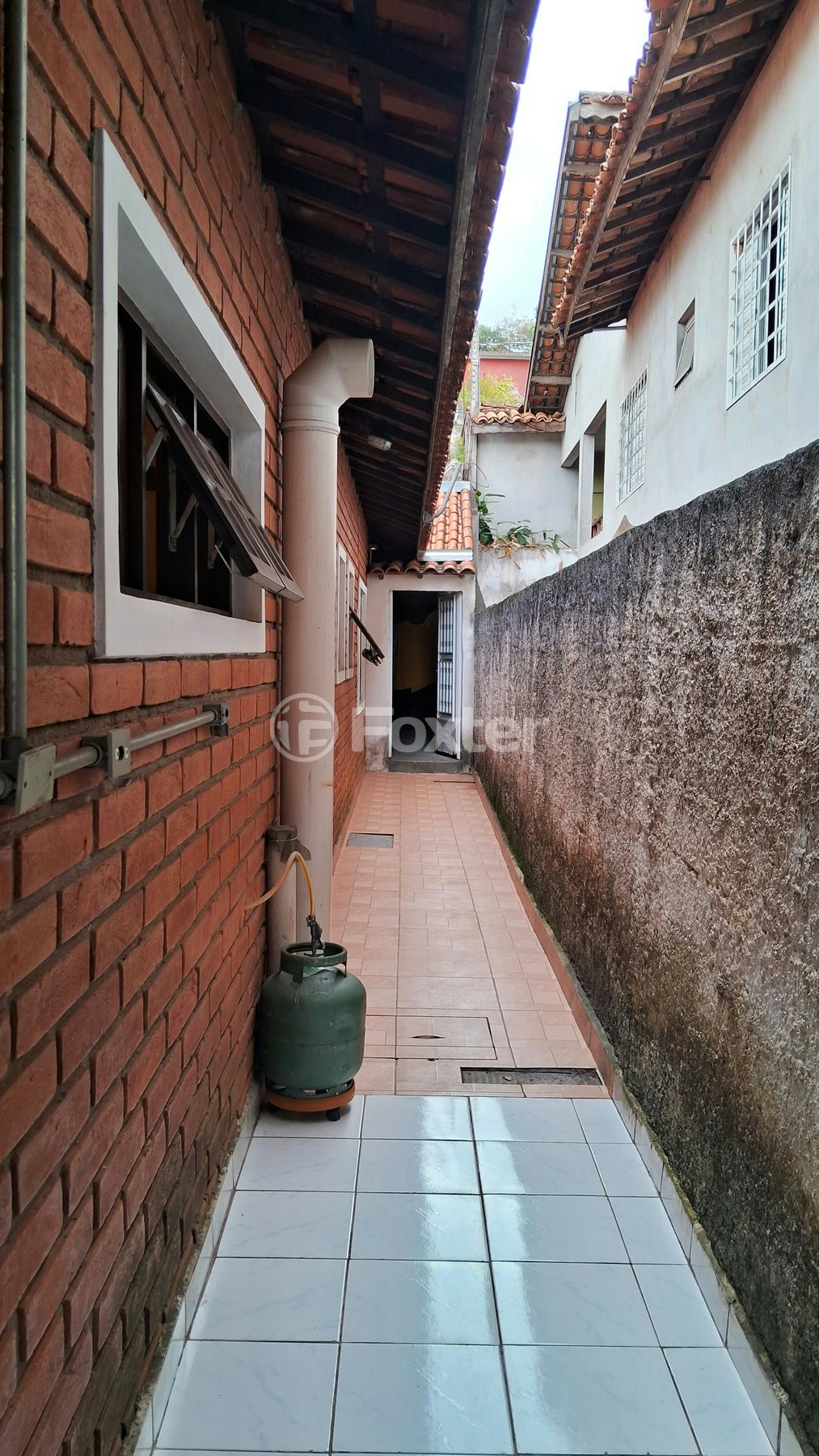 Casa à venda com 2 quartos, 88m² - Foto 9