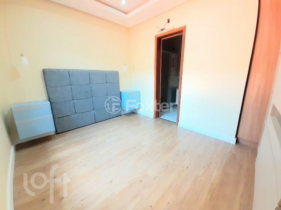 Casa à venda com 3 quartos, 110m² - Foto 2