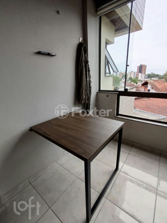 Apartamento à venda com 2 quartos, 98m² - Foto 23