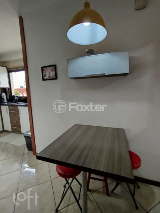 Apartamento à venda com 2 quartos, 98m² - Foto 2