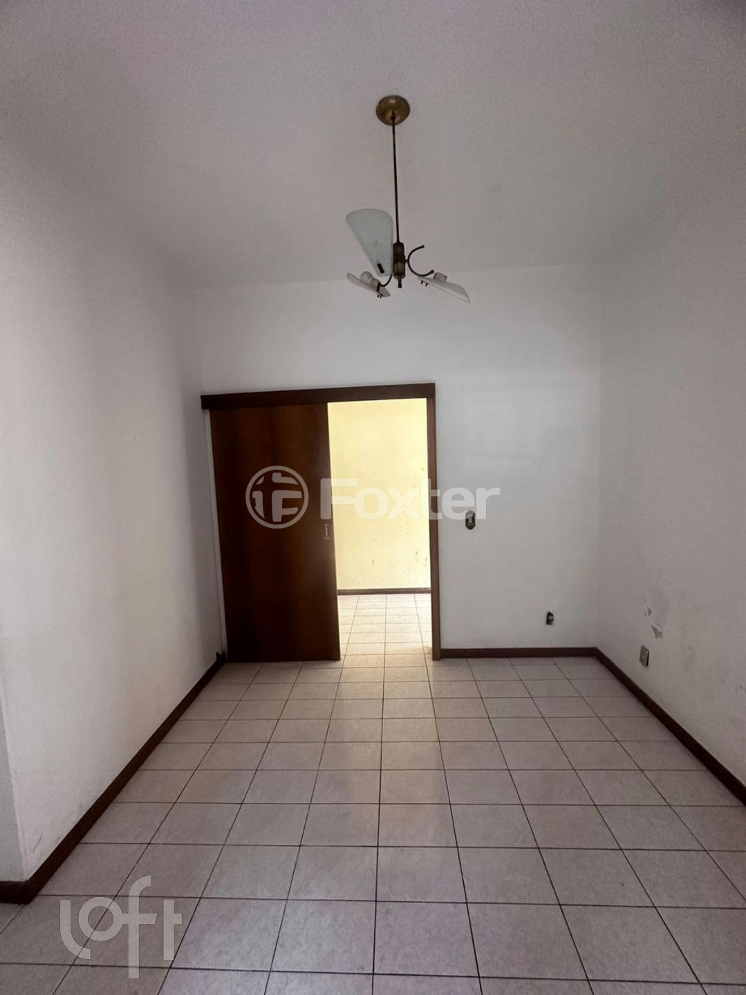 Casa à venda com 2 quartos, 375m² - Foto 16