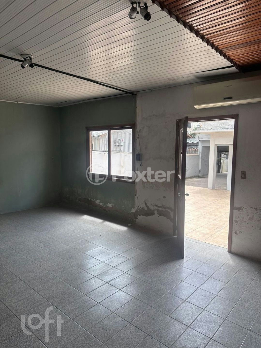 Casa à venda com 2 quartos, 375m² - Foto 5