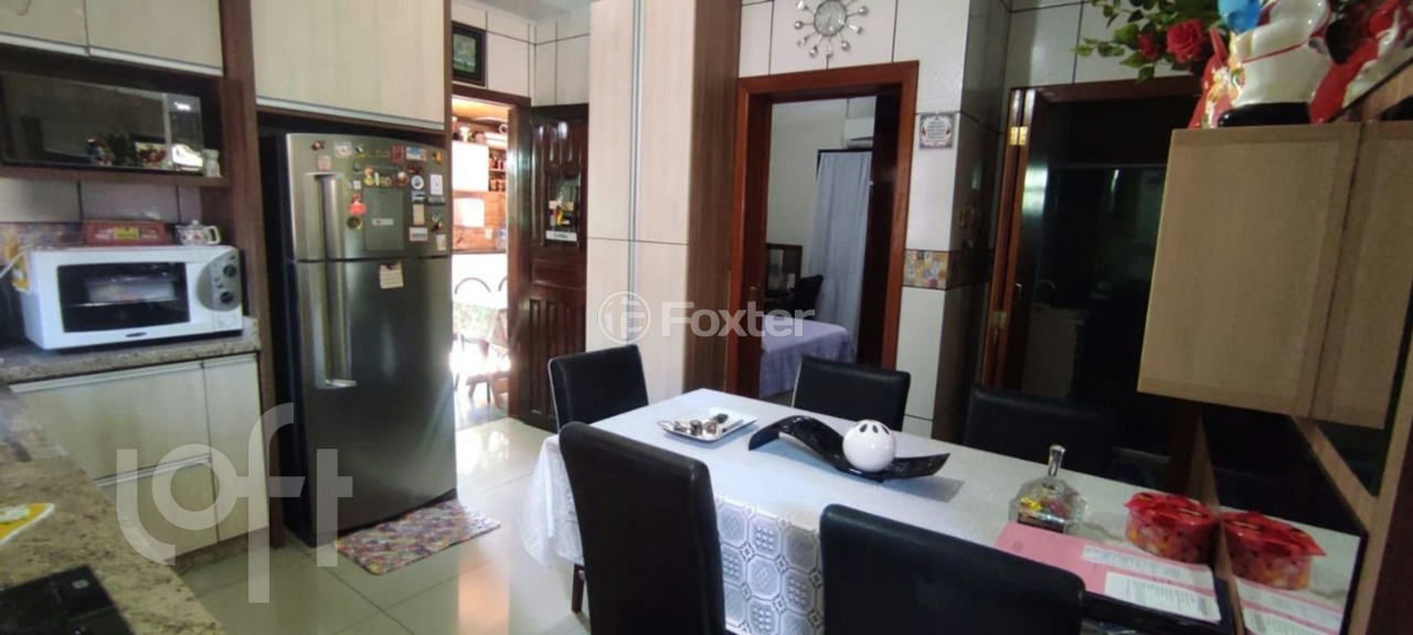 Casa à venda com 3 quartos, 200m² - Foto 7