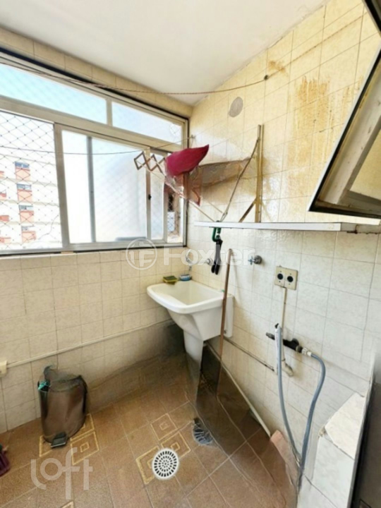 Apartamento à venda com 3 quartos, 110m² - Foto 28