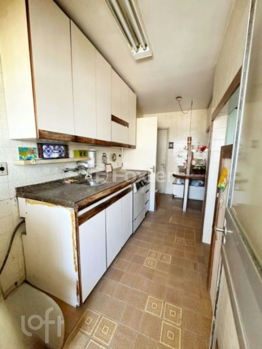Apartamento à venda com 3 quartos, 110m² - Foto 22