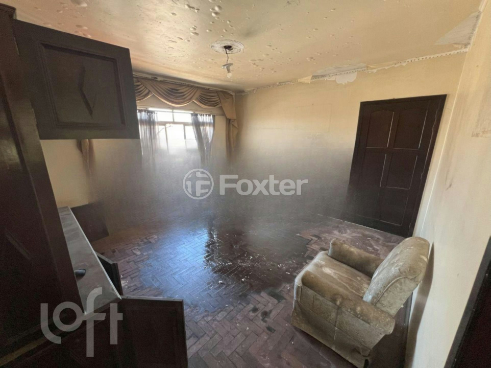 Casa à venda com 4 quartos, 120m² - Foto 12