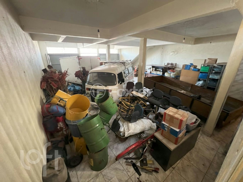 Casa à venda com 4 quartos, 120m² - Foto 26
