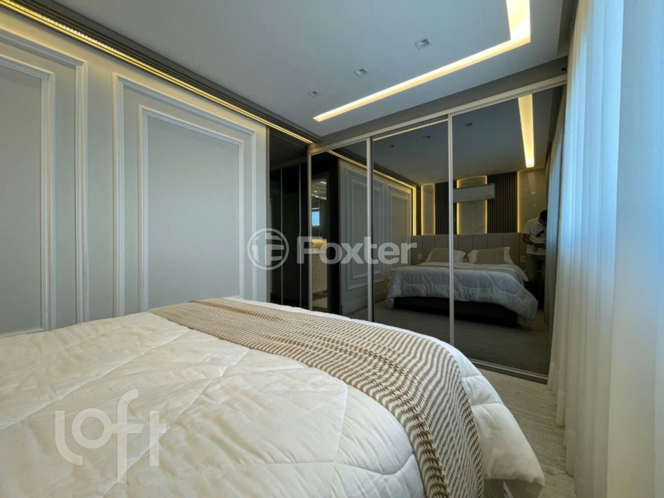 Apartamento à venda com 3 quartos, 119m² - Foto 19
