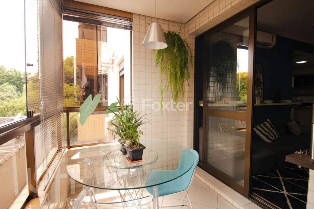 Apartamento à venda com 3 quartos, 101m² - Foto 9