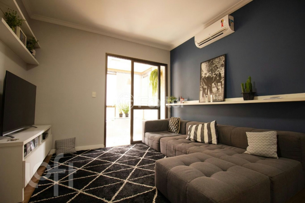 Apartamento à venda com 3 quartos, 101m² - Foto 2