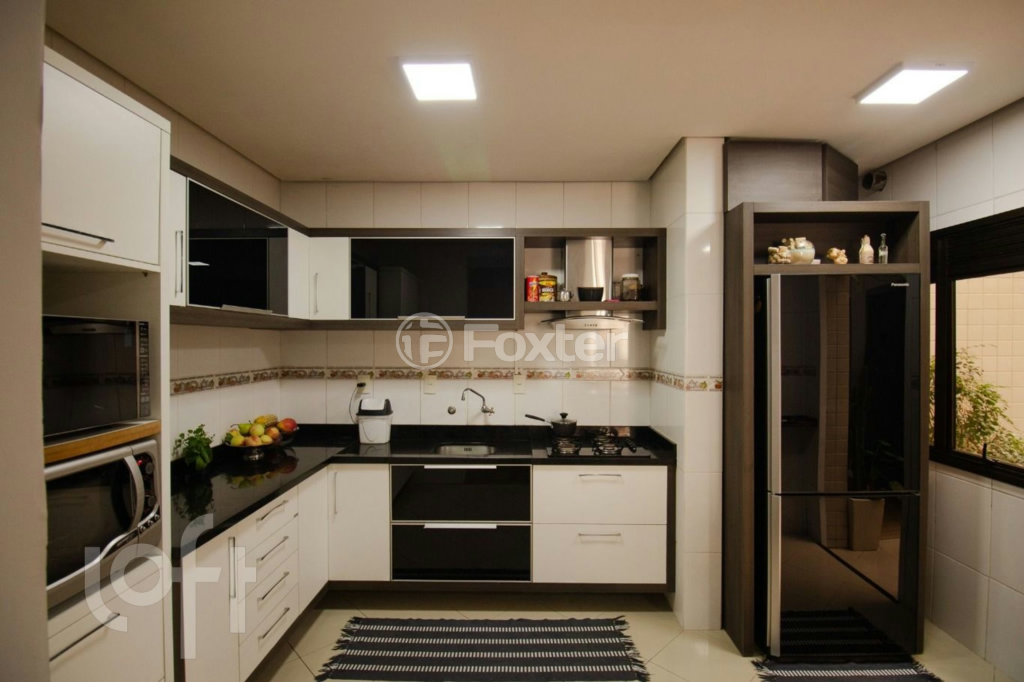 Apartamento à venda com 3 quartos, 101m² - Foto 7