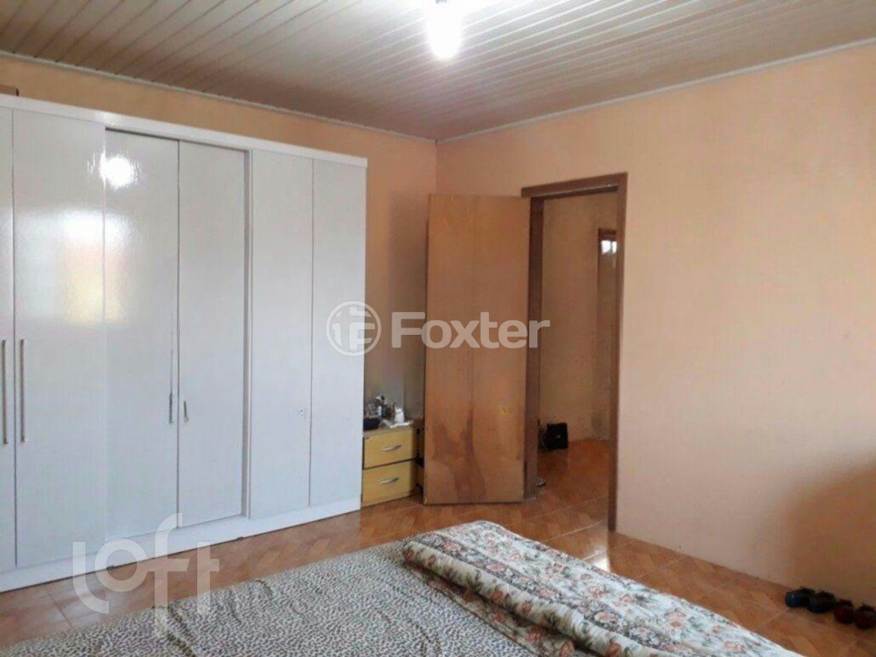 Casa à venda com 4 quartos, 184m² - Foto 1