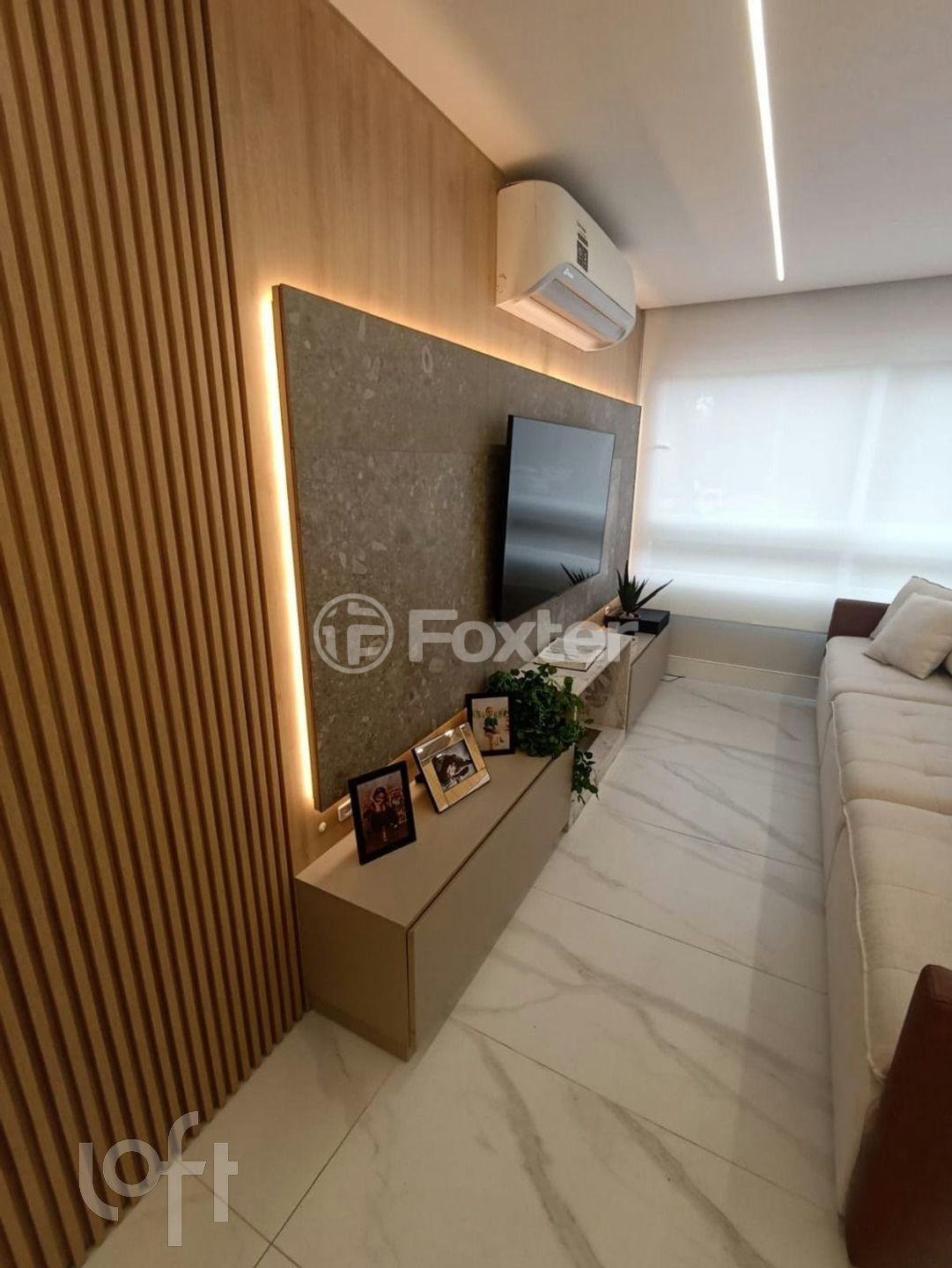 Apartamento à venda com 3 quartos, 81m² - Foto 2