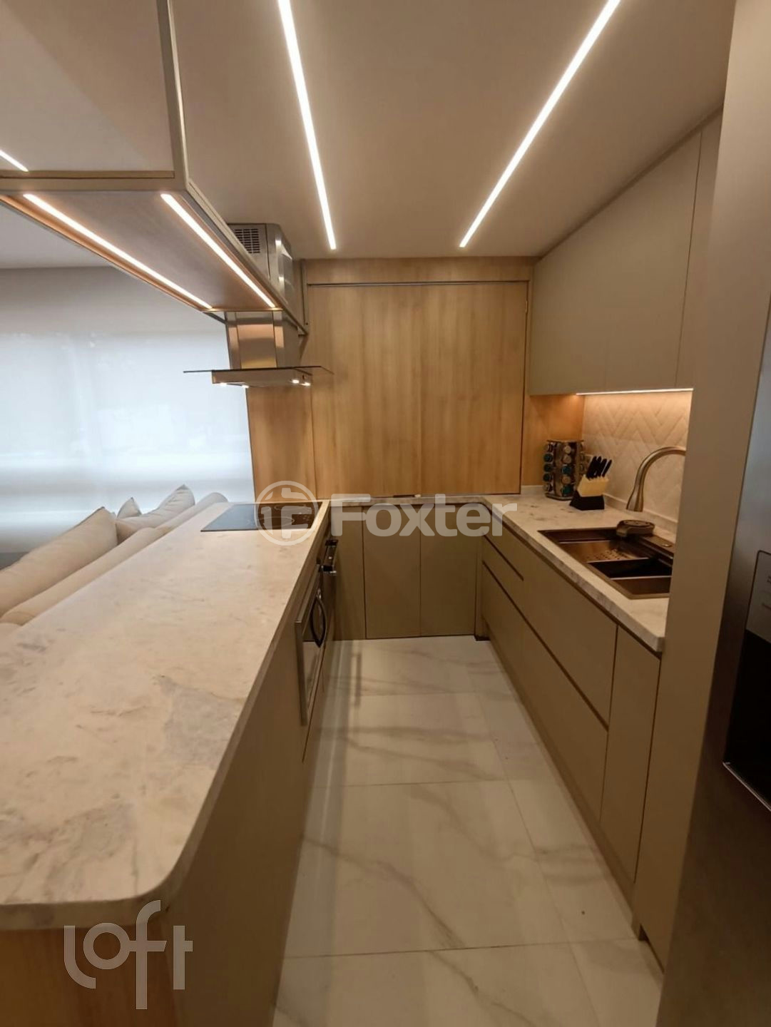 Apartamento à venda com 3 quartos, 81m² - Foto 4
