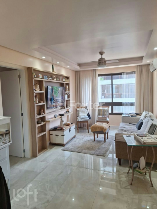 Apartamento à venda com 2 quartos, 70m² - Foto 19