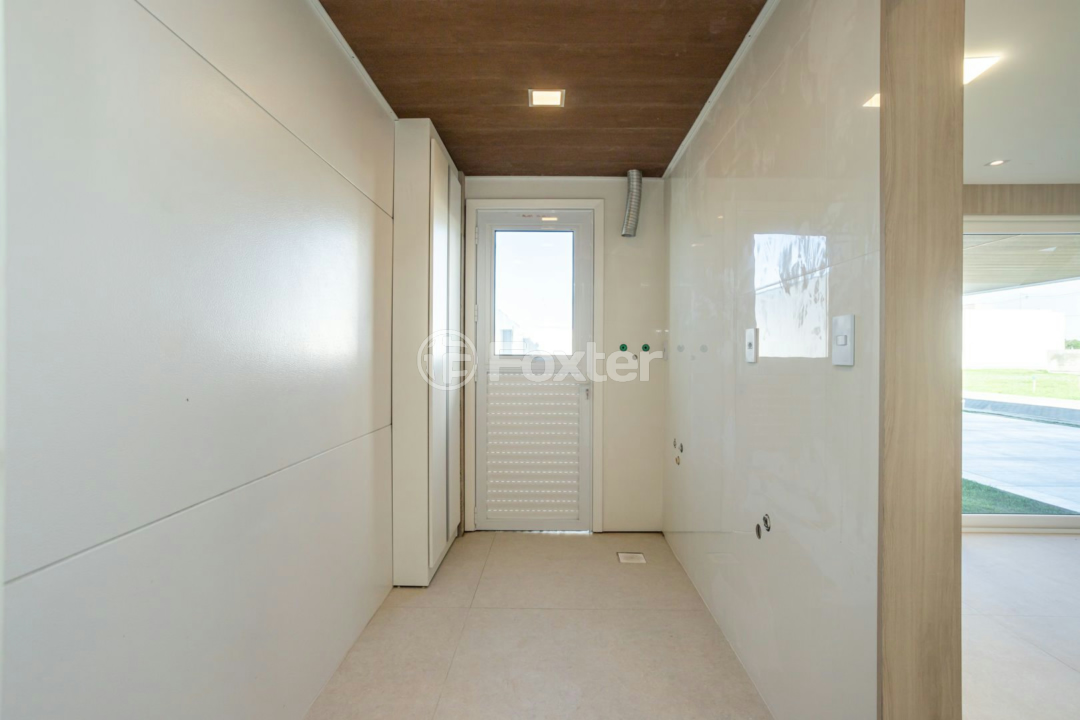 Casa de Condomínio à venda com 3 quartos, 235m² - Foto 44
