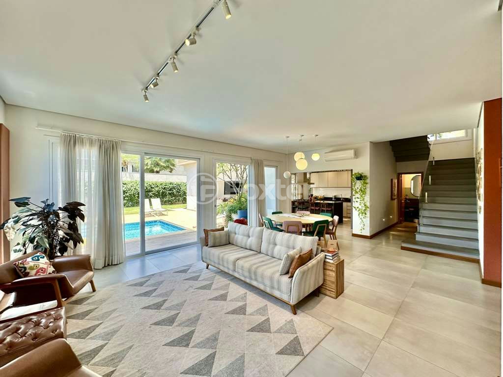 Casa de Condomínio à venda com 4 quartos, 525m² - Foto 3