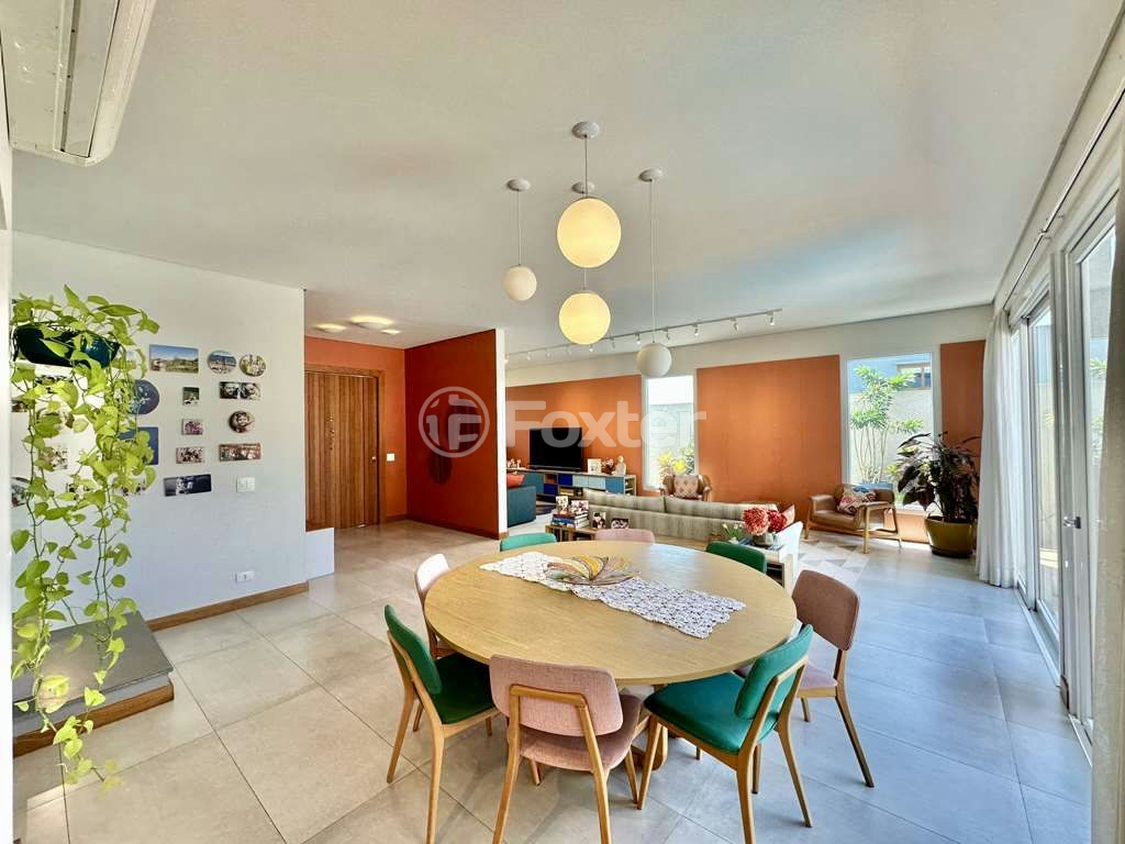 Casa de Condomínio à venda com 4 quartos, 525m² - Foto 12