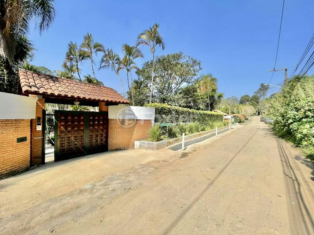 Casa de Condomínio à venda com 4 quartos, 2413m² - Foto 11