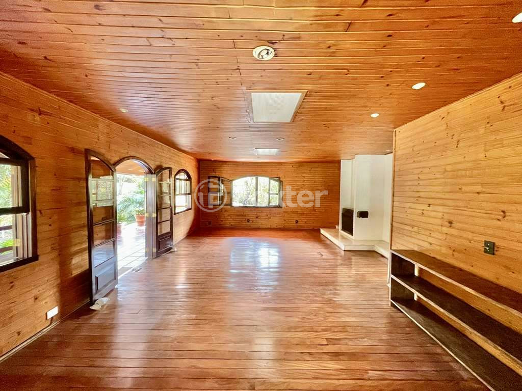 Casa de Condomínio à venda com 4 quartos, 2413m² - Foto 47