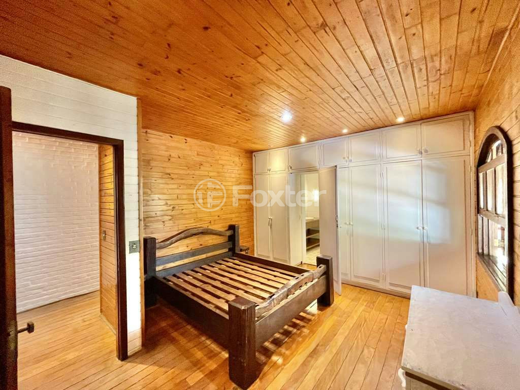 Casa de Condomínio à venda com 4 quartos, 2413m² - Foto 32