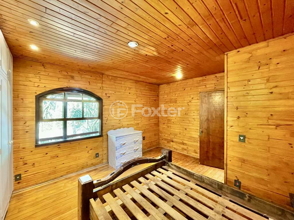 Casa de Condomínio à venda com 4 quartos, 2413m² - Foto 42