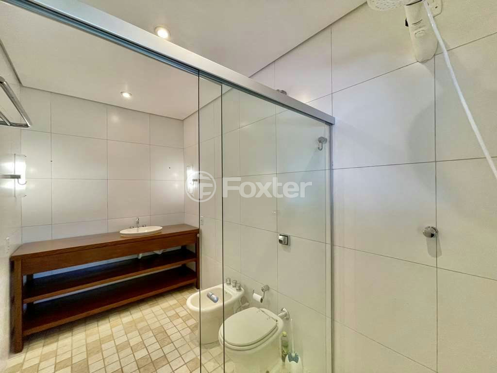Casa de Condomínio à venda com 4 quartos, 2413m² - Foto 8