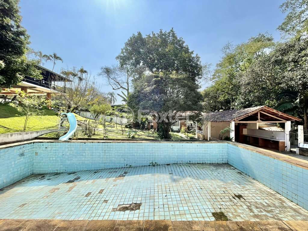 Casa de Condomínio à venda com 4 quartos, 2413m² - Foto 31