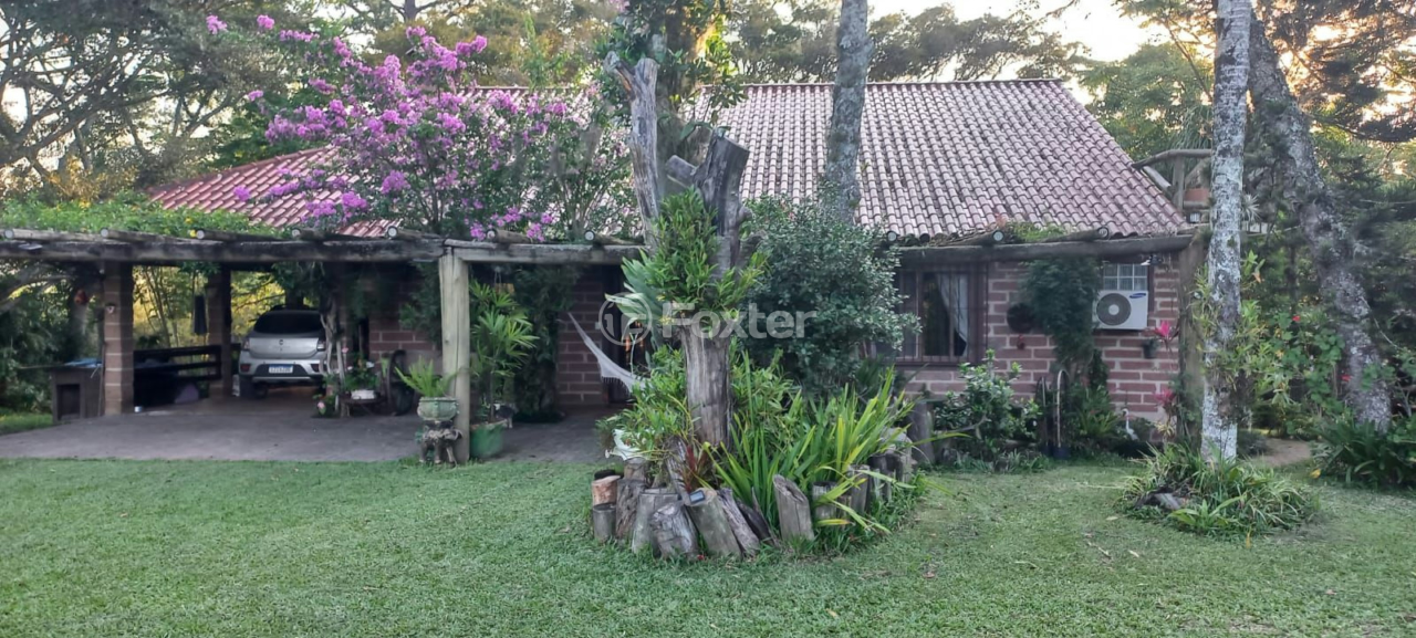 Sítio à venda com 2 quartos, 5000m² - Foto 2
