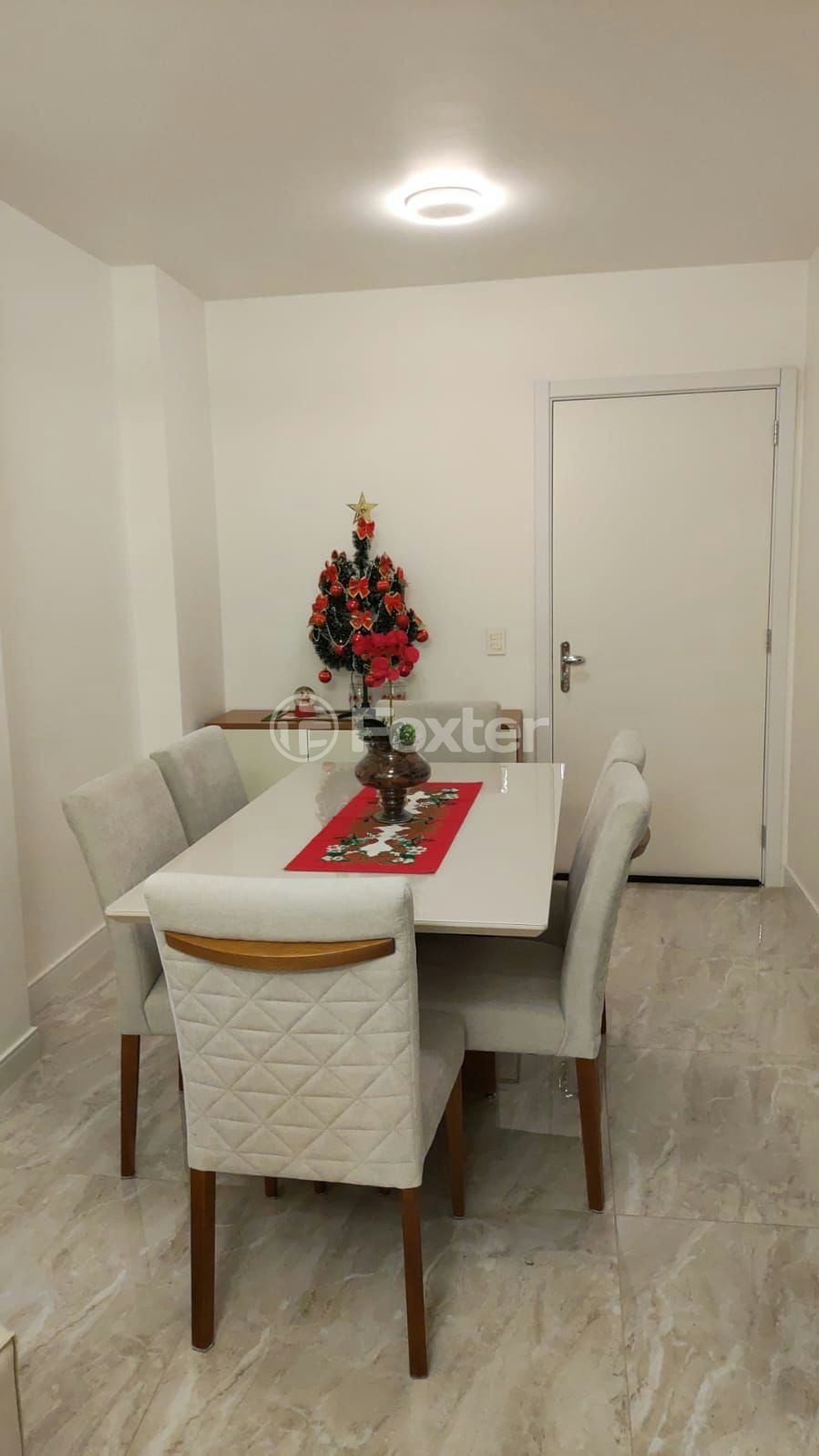 Apartamento à venda com 2 quartos, 60m² - Foto 2